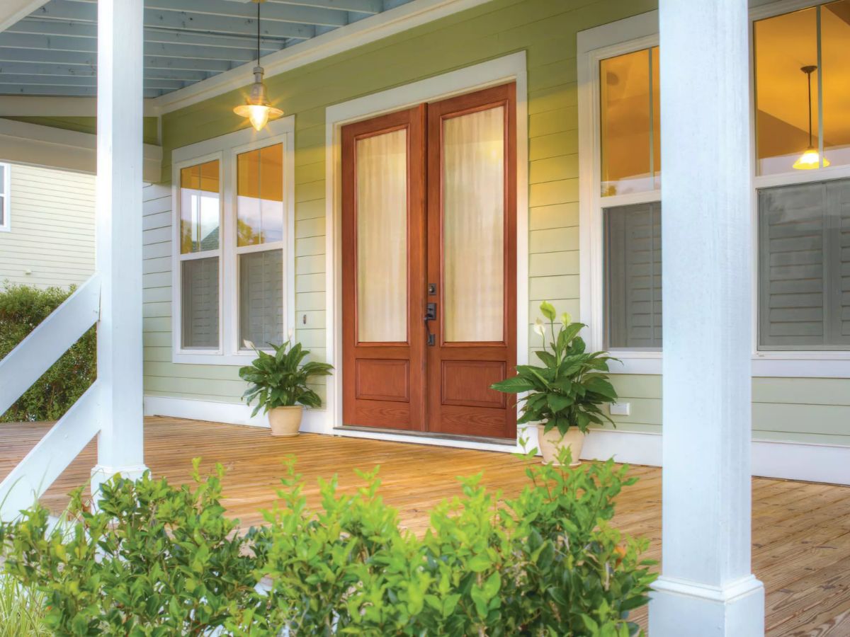 8 Tips for Choosing a Replacement Entry Door That Matches Your Indianapolis Home